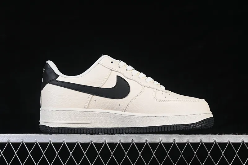 All categories Nk Air Force 1 Air Force series Nk Air Force 1 Low Air Force low-top Nike Air Force 1'07 Low Milky white with black Air Force 1 low-top casual sneakers LD1999-018
